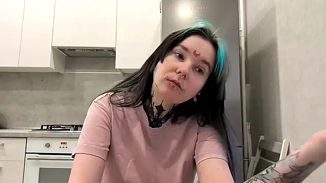 HighelikeGirl online show from 01/15/26, 07:24