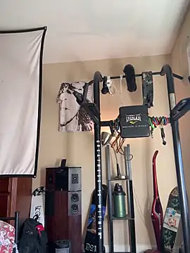 KeYBuMp323 online show from 12/16/25, 03:17