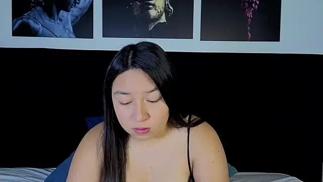 BellaRoux1 online show from 02/13/26, 12:34