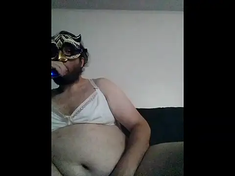 Snapshot of MommysMilkyTitties chatting on 10/16/25, 01:23 MommysMilkyTitties online show from 10/16/25, 01:23