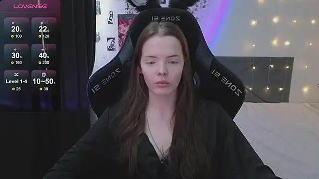 Luna Navy online show from 03/02/26, 07:15