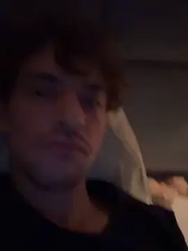 hottest23 online show from 11/28/25, 02:14