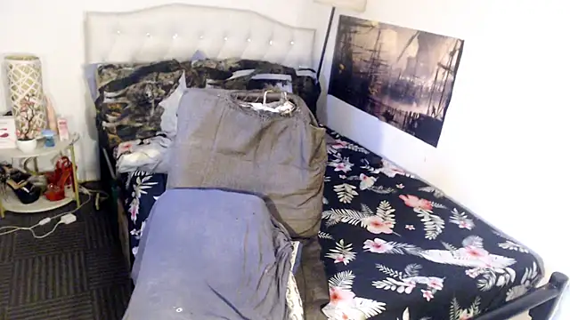 NinaDOM4CUM online show from 04/16/26, 10:01