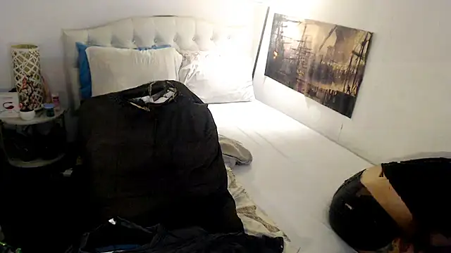 NinaDOM4CUM online show from 04/22/26, 10:39