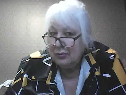 Snapshot of Alexia64231 chatting on 01/13/26, 03:23 Alexia64231 online show from 01/13/26, 03:23