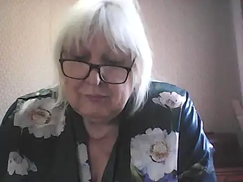 Snapshot of Alexia64231 chatting on 02/04/26, 07:58 Alexia64231 online show from 02/04/26, 07:58