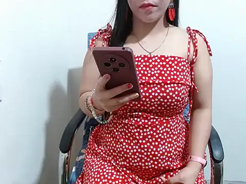 Sweet jinns69 online show from 05/09/26, 07:46