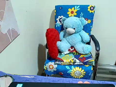 Sweet jinns69 online show from 06/12/26, 12:37