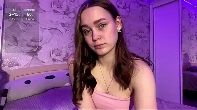 SoSweetGirl online show from 04/17/26, 08:45