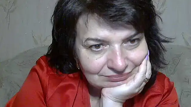 LedyNika online show from 04/29/26, 06:25