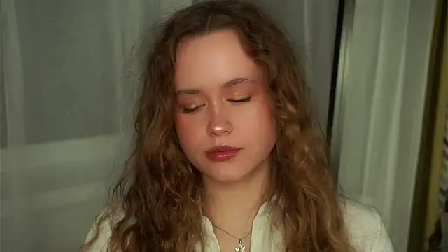 SusannaScholler online show from 09/28/25, 06:13