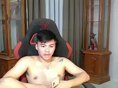 Snapshot of hot_emman chatting on 09/10/25, 03:17 hot emman online show from 09/10/25, 03:17