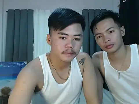 Snapshot of hot_emman chatting on 10/04/25, 01:14 hot emman online show from 10/04/25, 01:14