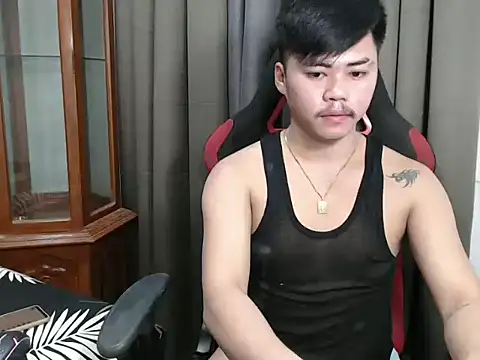 Snapshot of hot_emman chatting on 10/12/25, 05:39 hot emman online show from 10/12/25, 05:39