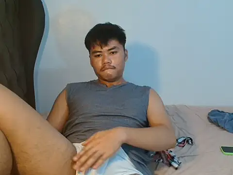 hot emman online show from 07/10/26, 07:45