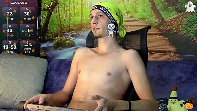 AxelMassimo online show from 10/31/25, 03:51