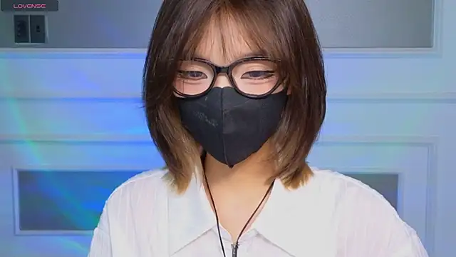      Panda      online show from 04/05/26, 05:32