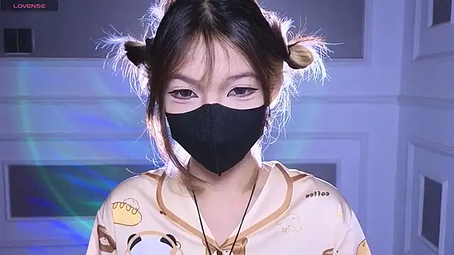 Snapshot of _____Panda_____ chatting on 06/04/26, 01:22 Panda online show from 06/04/26, 01:22