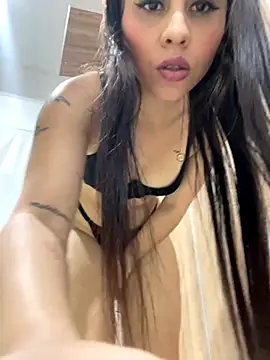 LuluMonroe Eup online show from 10/02/25, 03:13