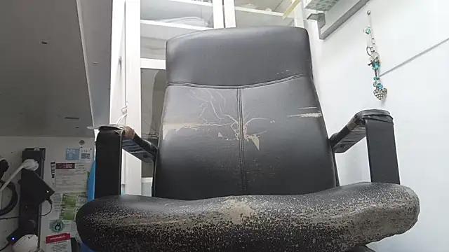 GeorgeGreece2025 online show from 10/21/25, 10:49