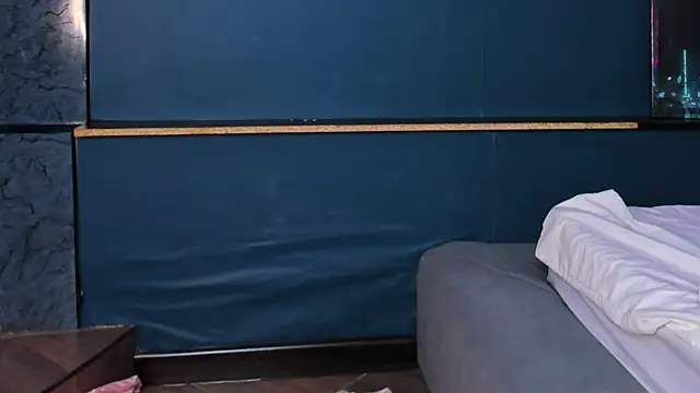 Lillie Berry online show from 04/16/26, 04:24