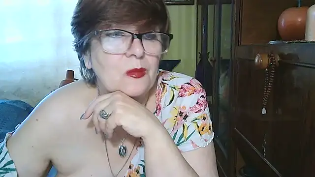 VeronicaGold511 online show from 09/25/25, 06:50