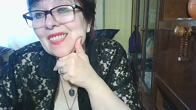 VeronicaGold511 online show from 03/25/26, 07:25