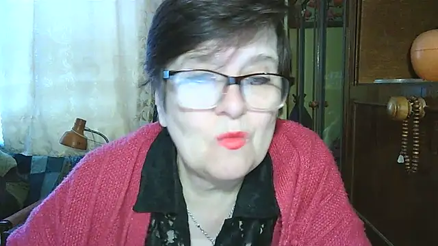 VeronicaGold511 online show from 04/09/26, 07:03