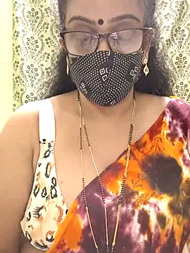 sweet-lotus online show from 10/22/25, 09:36