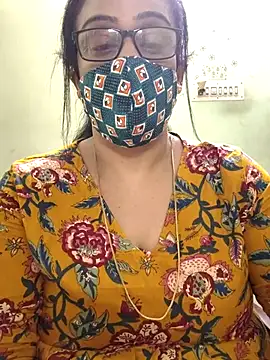 sweet-lotus online show from 04/11/26, 09:46