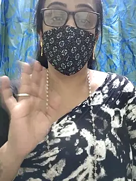 sweet-lotus online show from 04/16/26, 06:41