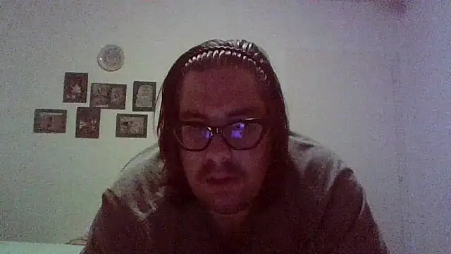 chubbyDavid1998 online show from 05/13/26, 05:43