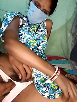 Snapshot of AapkiSonaa chatting on 11/11/25, 04:40 AapkiSonaa online show from 11/11/25, 04:40