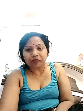 Snapshot of Cute-Janvi20 chatting on 09/21/25, 08:10 Cute-Janvi20 online show from 09/21/25, 08:10