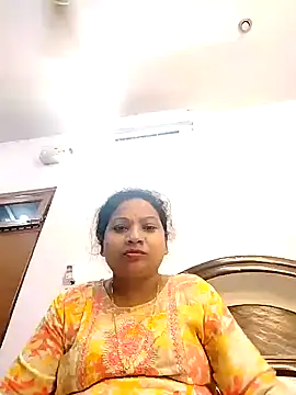 Snapshot of Cute-Janvi20 chatting on 10/05/25, 08:18 Cute-Janvi20 online show from 10/05/25, 08:18