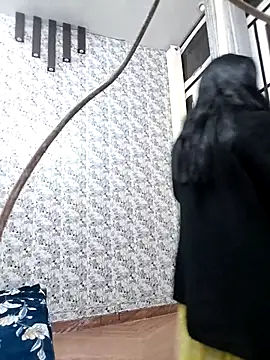 Cute-Janvi20 online show from 02/13/26, 05:03