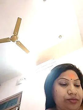 Cute-Janvi20 online show from 03/02/26, 07:21