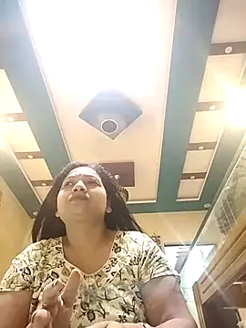 Cute-Janvi20 online show from 04/01/26, 04:04