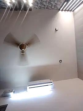 Cute-Janvi20 online show from 04/18/26, 05:44