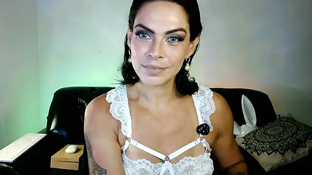 Veronnaink online show from 04/04/26, 03:42