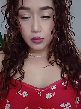 Snapshot of LilithAmber11 chatting on 11/05/25, 05:24 LilithAmber11 online show from 11/05/25, 05:24