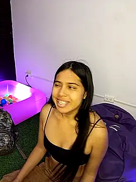 VioletaBliss1 online show from 09/21/25, 12:18