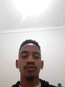 Snapshot of gemini_loops chatting on 11/04/25, 05:56 gemini loops online show from 11/04/25, 05:56