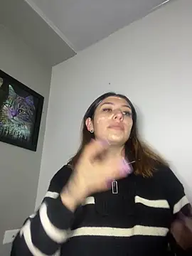 Snapshot of AriaBliss- chatting on 09/13/25, 03:28 AriaBliss- online show from 09/13/25, 03:28