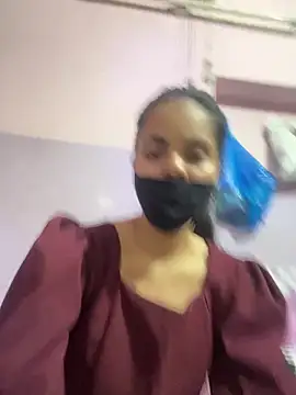 Snapshot of Sandhya_77 chatting on 04/28/26, 05:56 Sandhya 77 online show from 04/28/26, 05:56