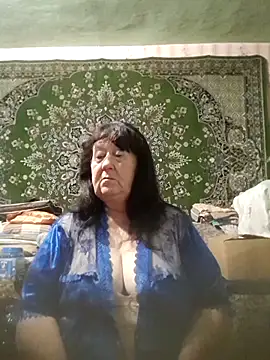 CrystalLime6411 online show from 11/18/25, 06:23