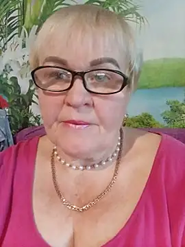 VioletSweet5566 online show from 09/09/25, 03:33