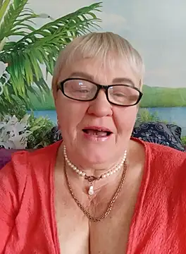 VioletSweet5566 online show from 10/11/25, 11:09