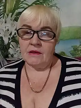 VioletSweet5566 online show from 11/18/25, 01:37