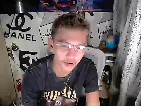 RalfAsian25 online show from 04/26/26, 04:48